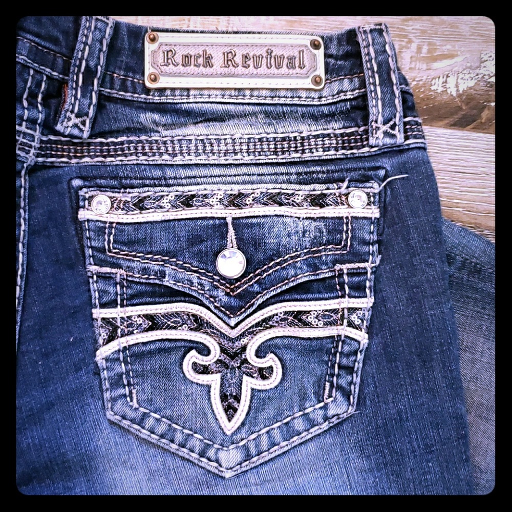 32 easy boot Rock Revival authentic jeans